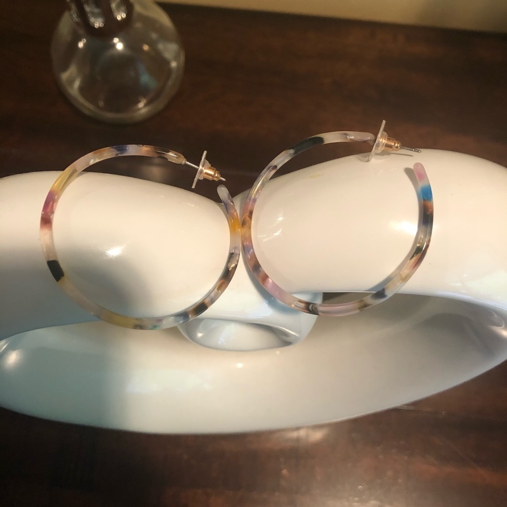 Multi-colored hoop earrings